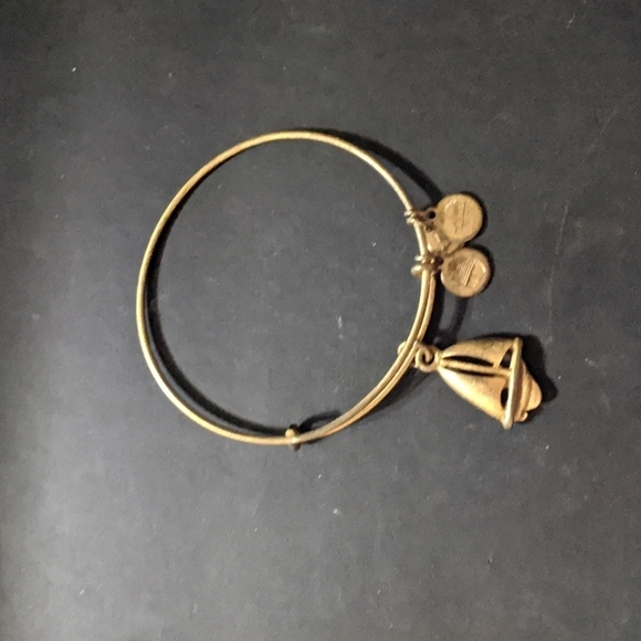 Alex and Ani Gold Tone Sailboat Charm Expandable Statement Bracelet - Picture 1 of 3